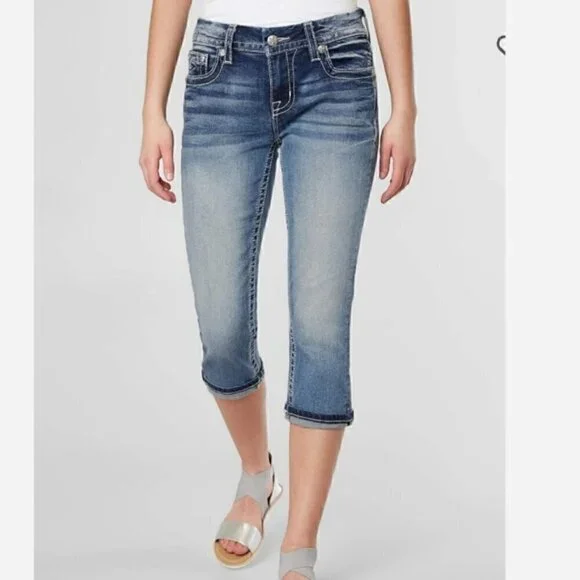 Miss Me Standard Crop Stretch Bling Wings Jeans Size 26 - Picture 2 of 7